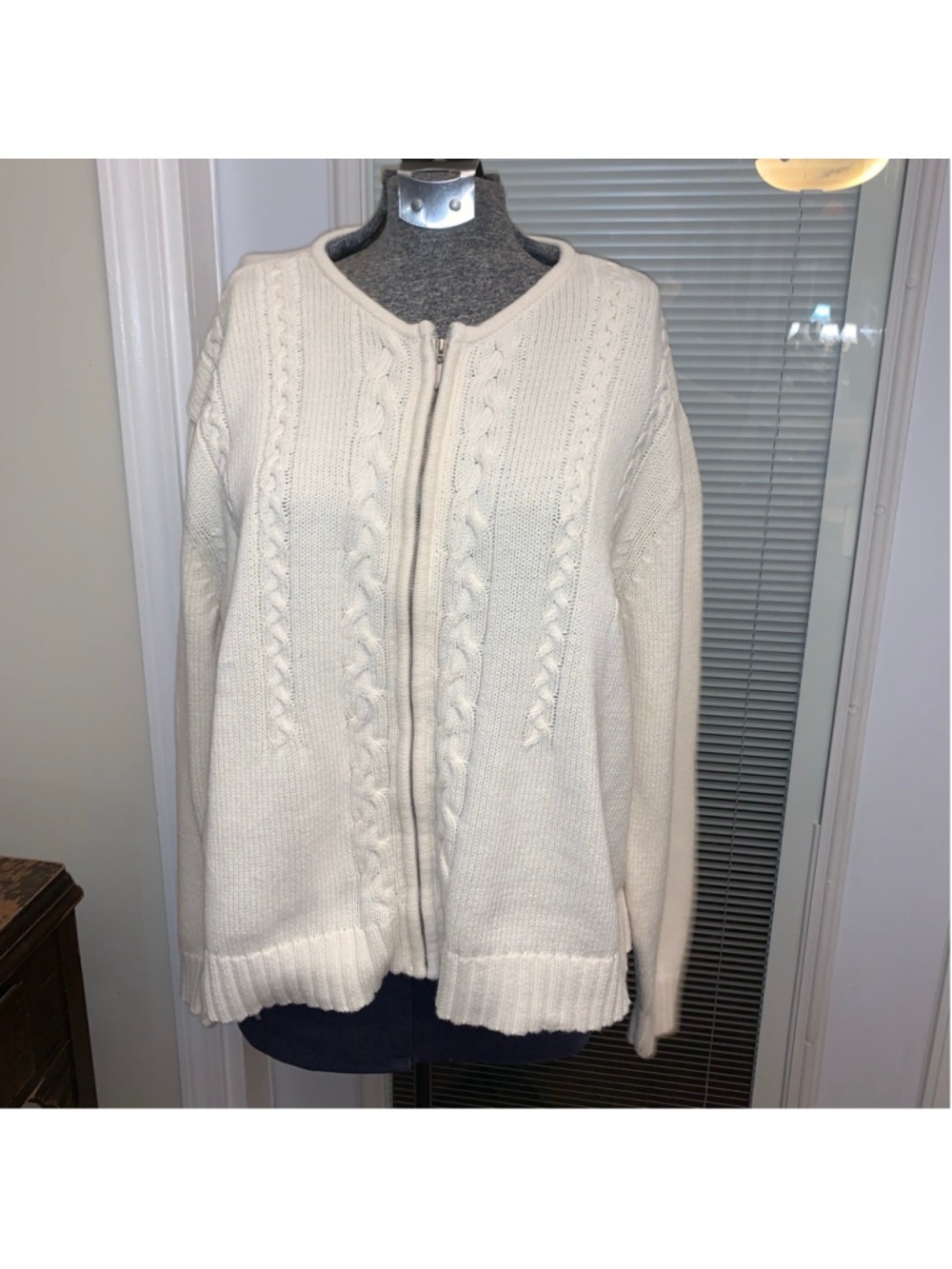 Women's Liz Claiborne Cardigan Large Off-White Tan Cable Knit Full Zip